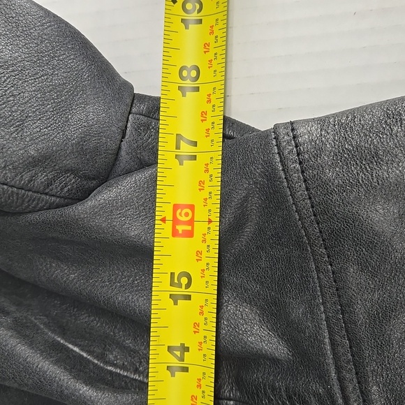 GUESS Black Faux Fur Collar Leather Jacket M - Picture 8 of 12